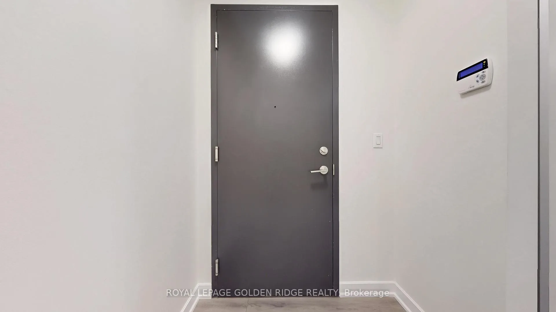 Photo 29 of Unit 224, 377 Madison Avenue, Toronto, Casa Loma — HOMEH