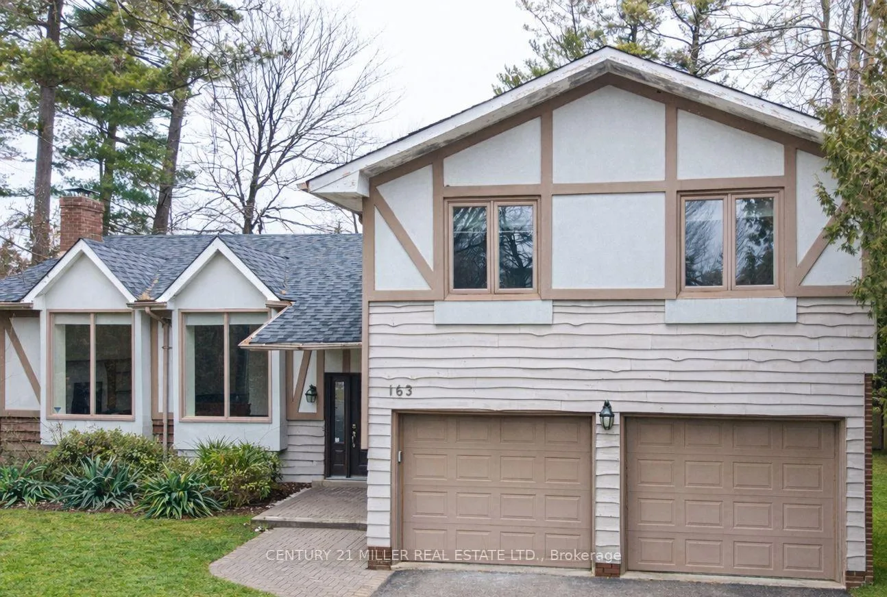 Photo 1 of 163 Castle Crescent, Oakville, Ford — HOMEH