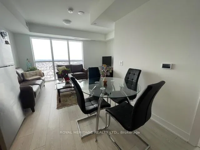 Photo 8 of Unit 2507, 2545 Simcoe Street N, Oshawa, Windfields — HOMEH