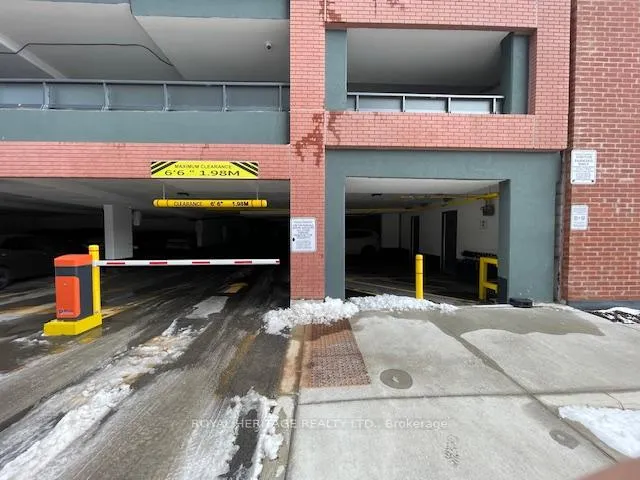 Photo 14 of Unit 2507, 2545 Simcoe Street N, Oshawa, Windfields — HOMEH