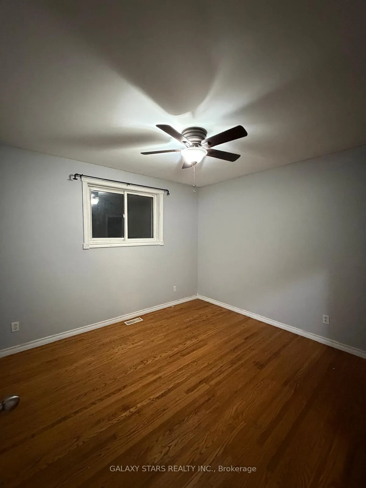 Photo 13 of Unit Main Floor, 763 Olive Avenue, Oshawa, Donevan — HOMEH