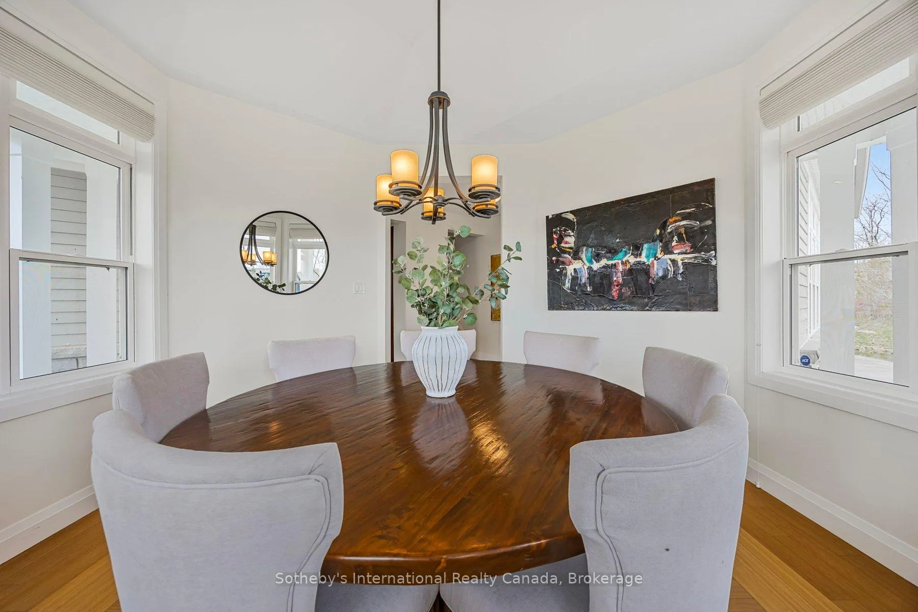 Photo 5 of 2 Swan Lane, Tay, Port McNicoll — HOMEH