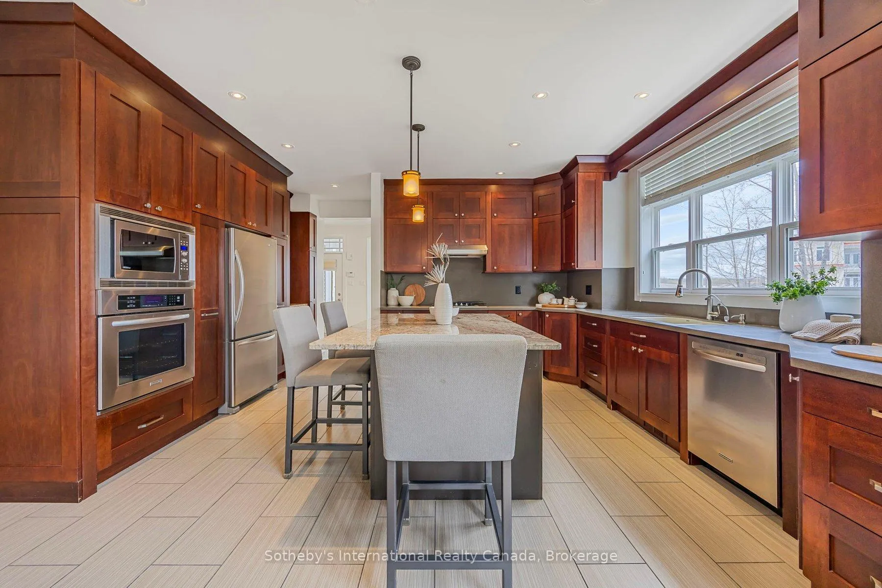 Photo 6 of 2 Swan Lane, Tay, Port McNicoll — HOMEH