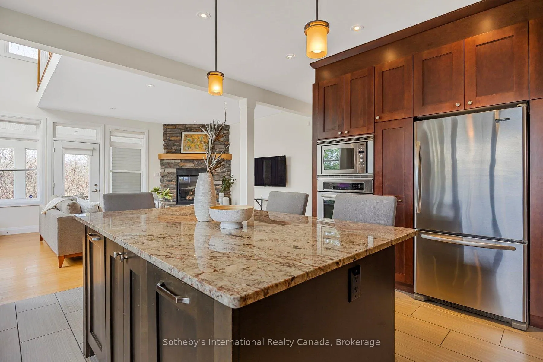 Photo 8 of 2 Swan Lane, Tay, Port McNicoll — HOMEH