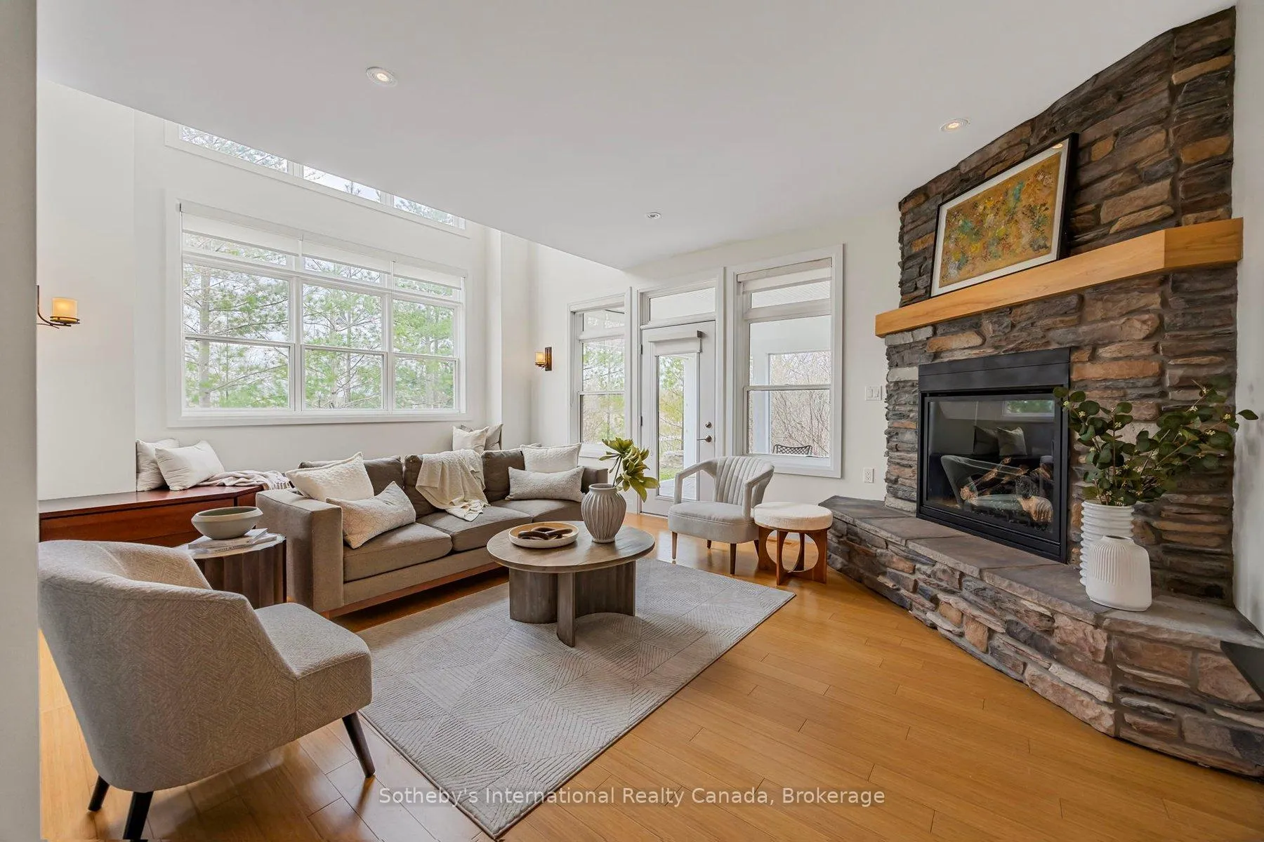 Photo 13 of 2 Swan Lane, Tay, Port McNicoll — HOMEH