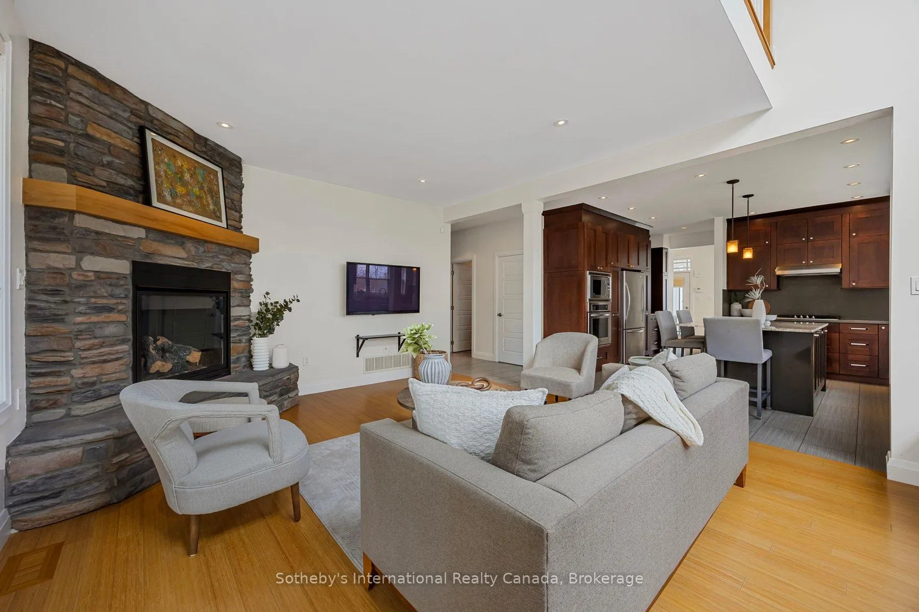 Photo 14 of 2 Swan Lane, Tay, Port McNicoll — HOMEH