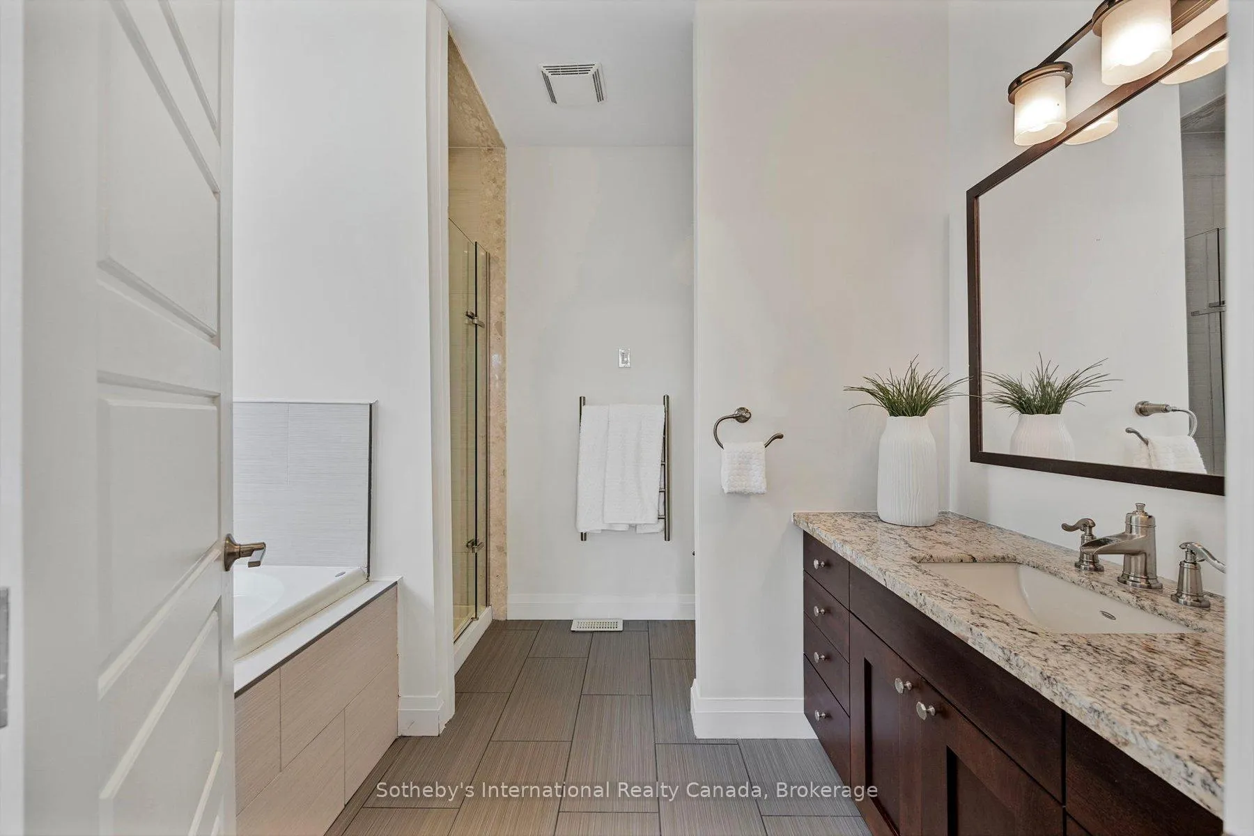 Photo 23 of 2 Swan Lane, Tay, Port McNicoll — HOMEH