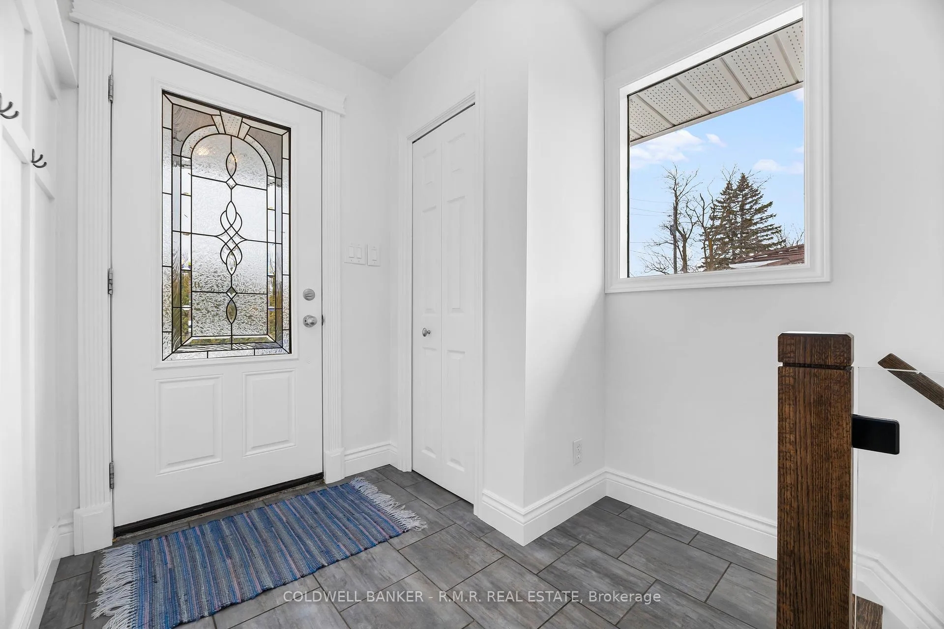 Photo 2 of 8 Charlbrook Avenue, Barrie, Cundles East — HOMEH
