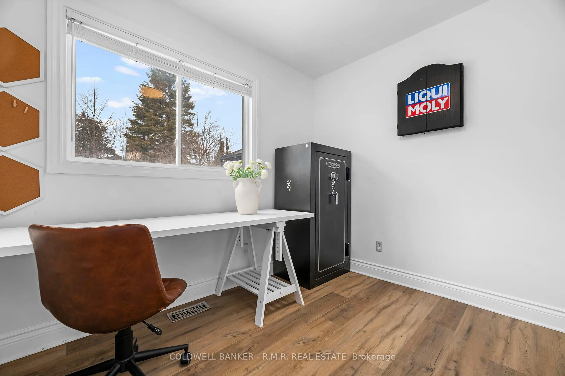 Photo 21 of 8 Charlbrook Avenue, Barrie, Cundles East — HOMEH