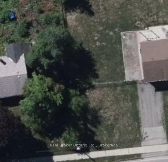 Photo 3 of 119 Highland Road, Hamilton, Stoney Creek Mountain — HOMEH