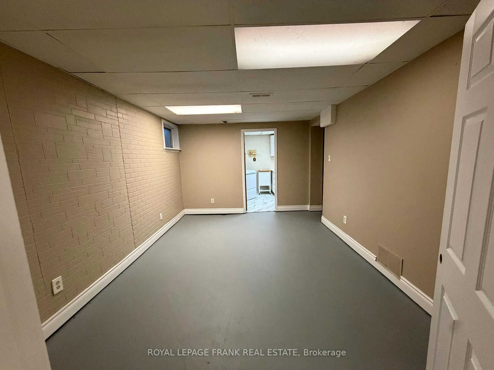 Photo 22 of 16 Loscombe Drive, Clarington, Bowmanville — HOMEH