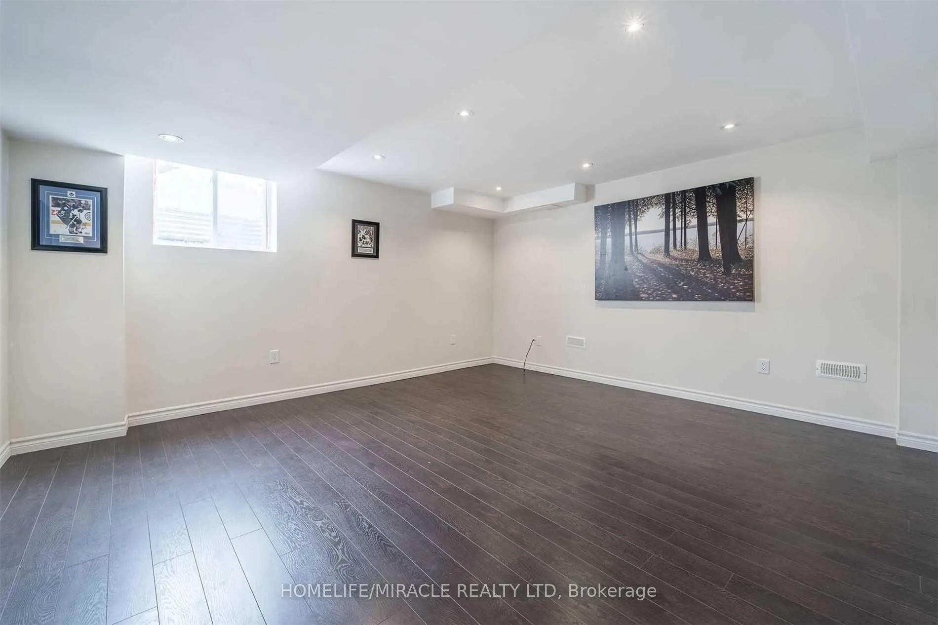 Photo 5 of Unit Bsmt, 21 Gosling Street, Brampton, Brampton West — HOMEH