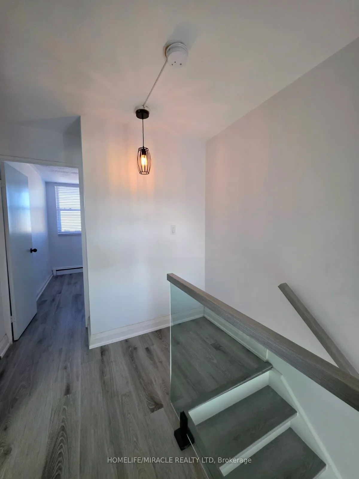 Photo 14 of Unit 724, 350 Quigley Road, Hamilton, Vincent — HOMEH