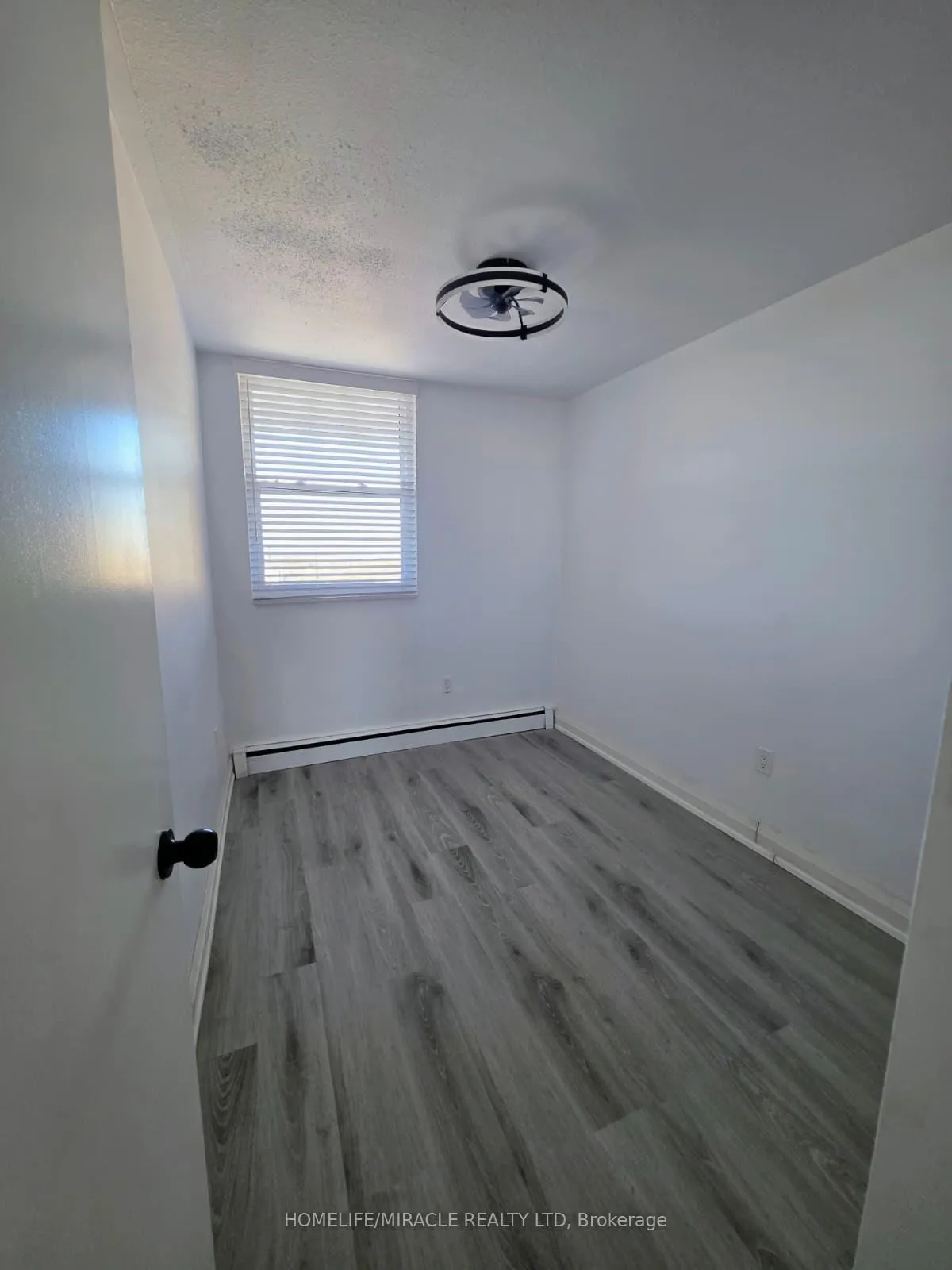 Photo 16 of Unit 724, 350 Quigley Road, Hamilton, Vincent — HOMEH