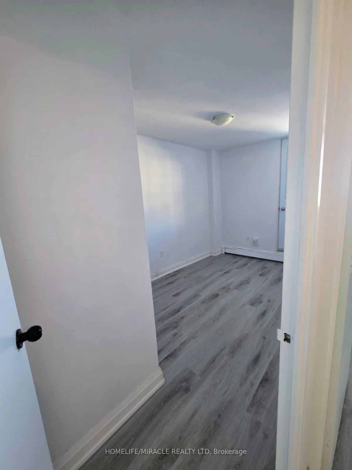 Photo 21 of Unit 724, 350 Quigley Road, Hamilton, Vincent — HOMEH