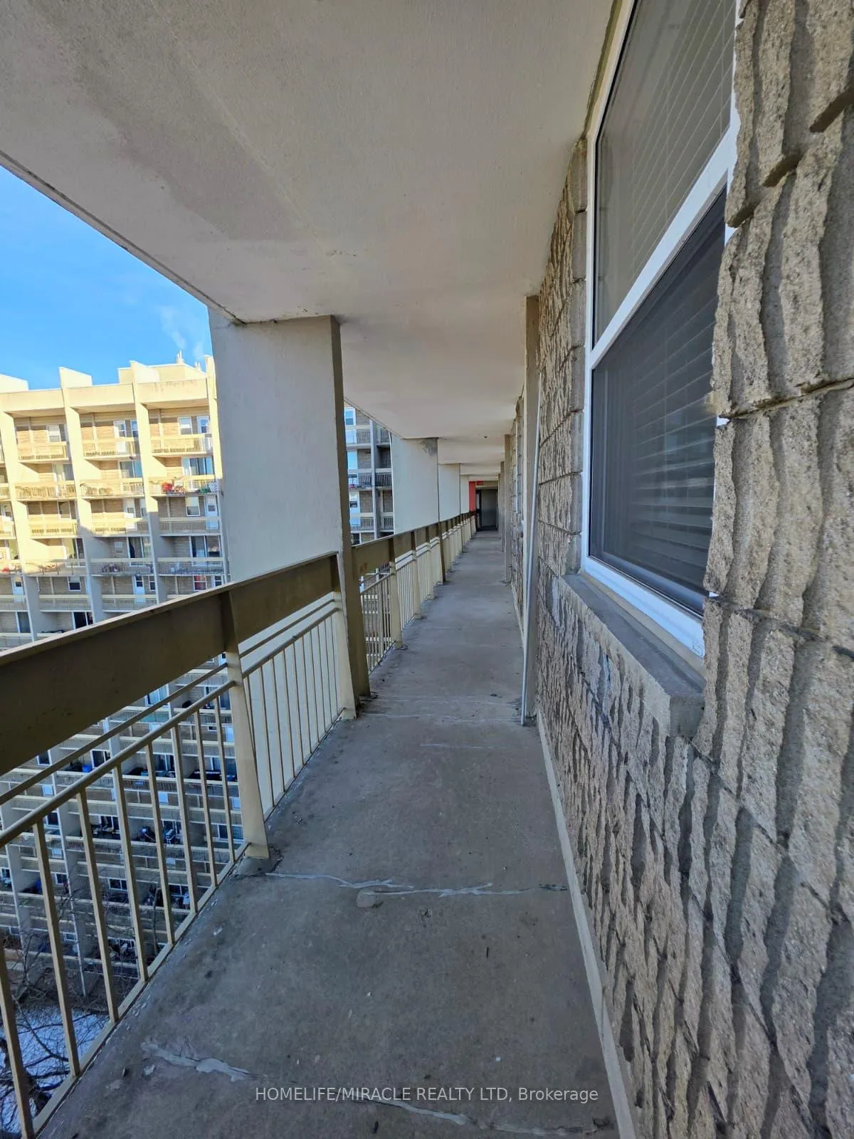 Photo 22 of Unit 724, 350 Quigley Road, Hamilton, Vincent — HOMEH