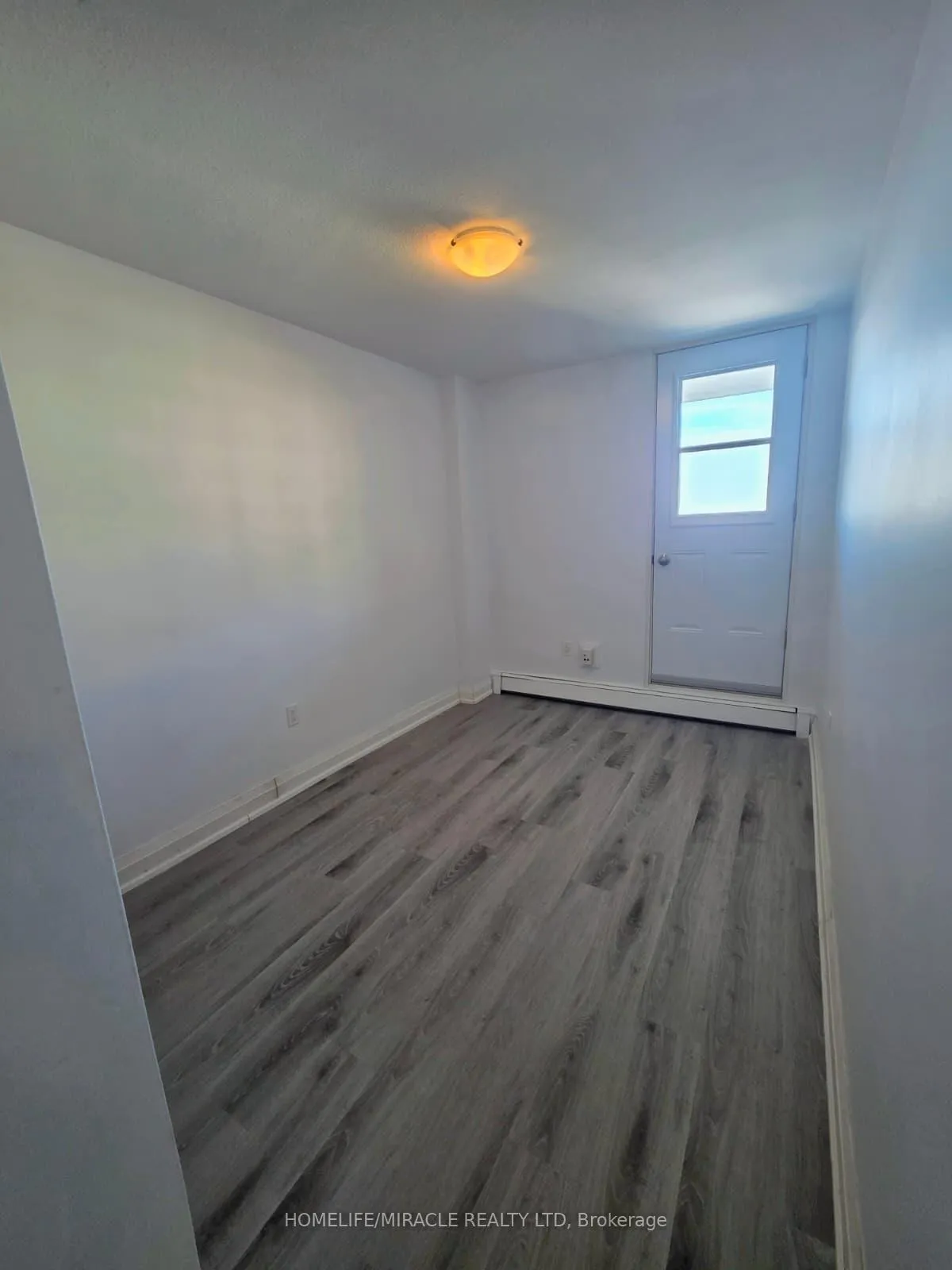 Photo 23 of Unit 724, 350 Quigley Road, Hamilton, Vincent — HOMEH