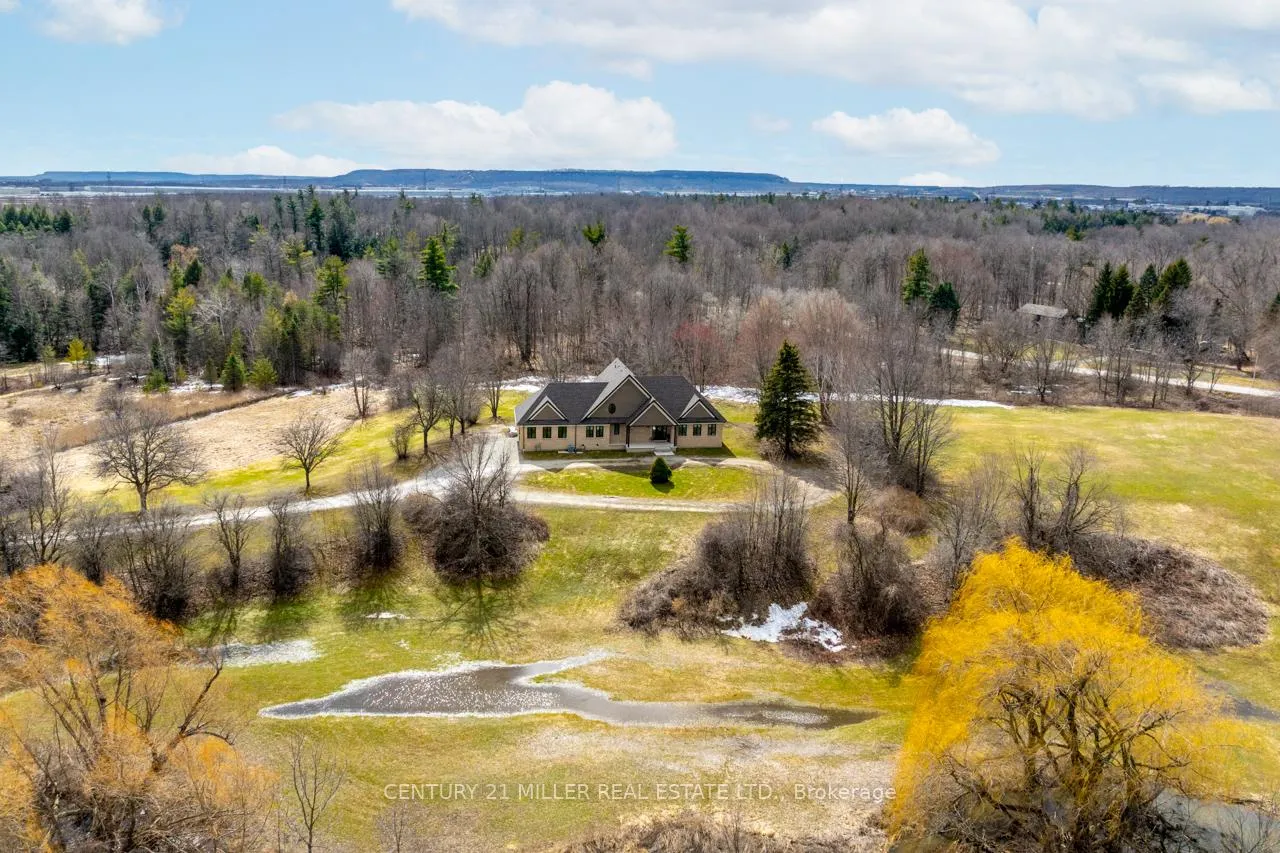 Photo 1 of 8656 Esquesing Line, Milton, Milton North — HOMEH