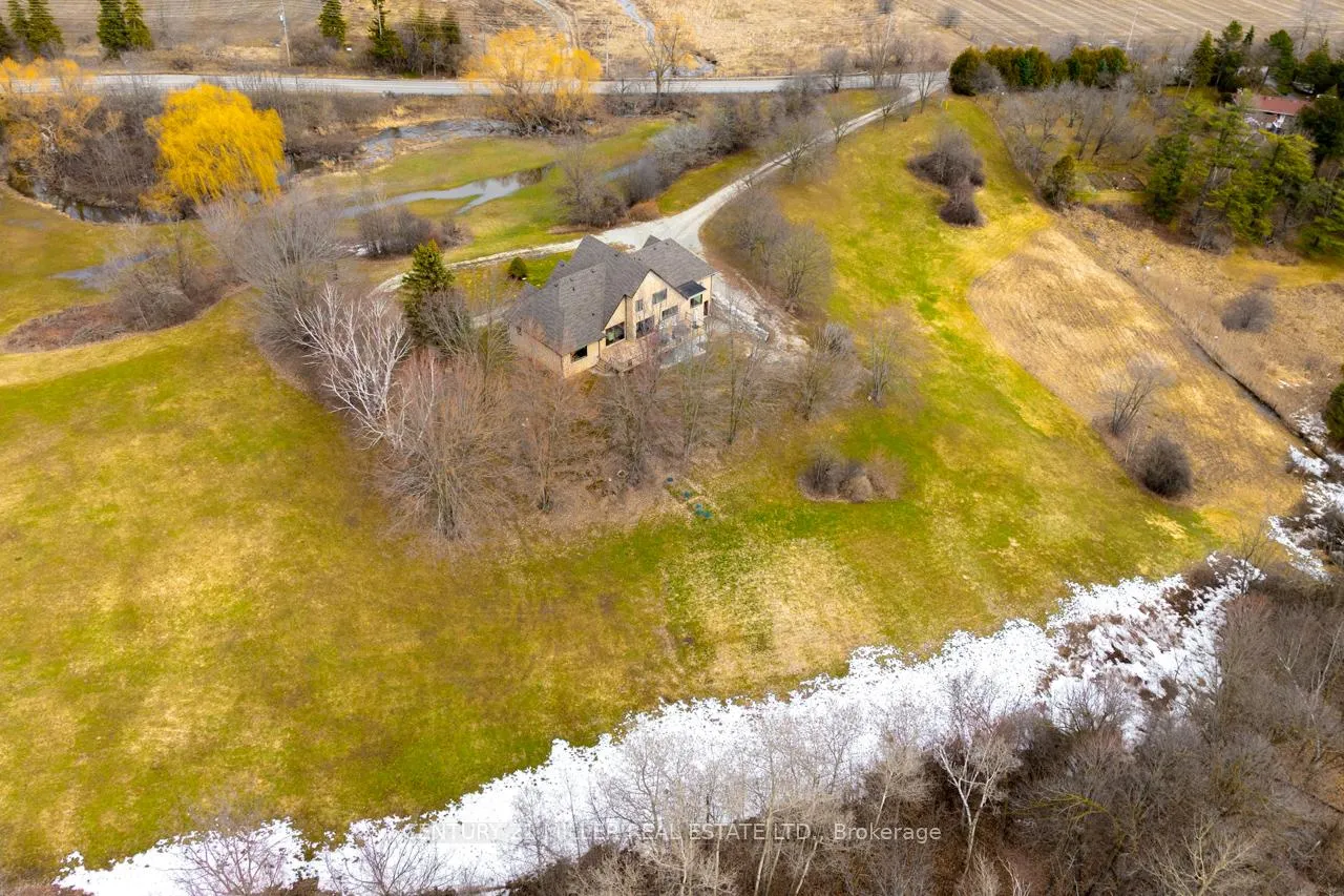 Photo 43 of 8656 Esquesing Line, Milton, Milton North — HOMEH