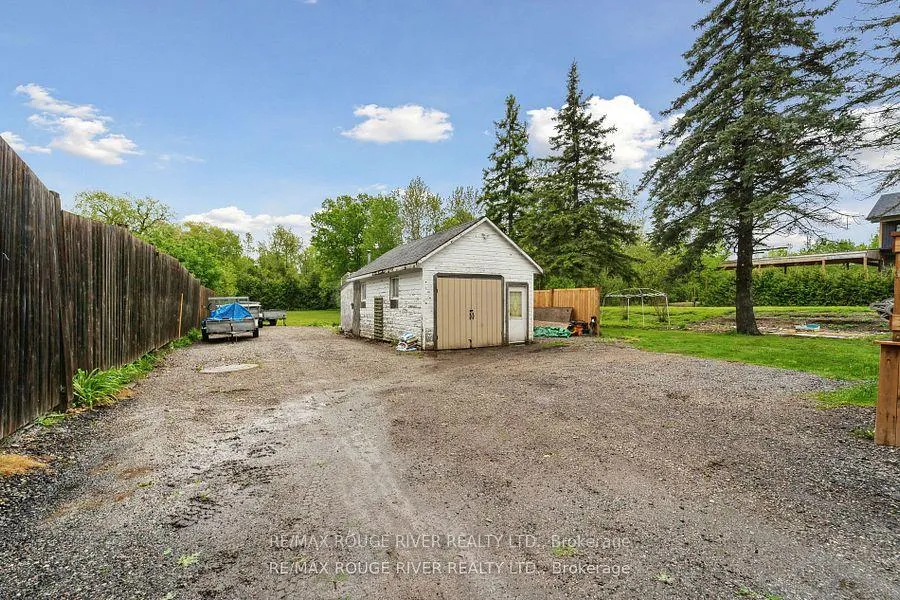 Photo 38 of 2041 Nash Road, Clarington, Rural Clarington — HOMEH