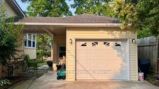 Photo 5 of 213 Huron Road, Huron-Kinloss — HOMEH