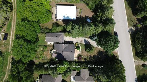 Photo 36 of 213 Huron Road, Huron-Kinloss — HOMEH