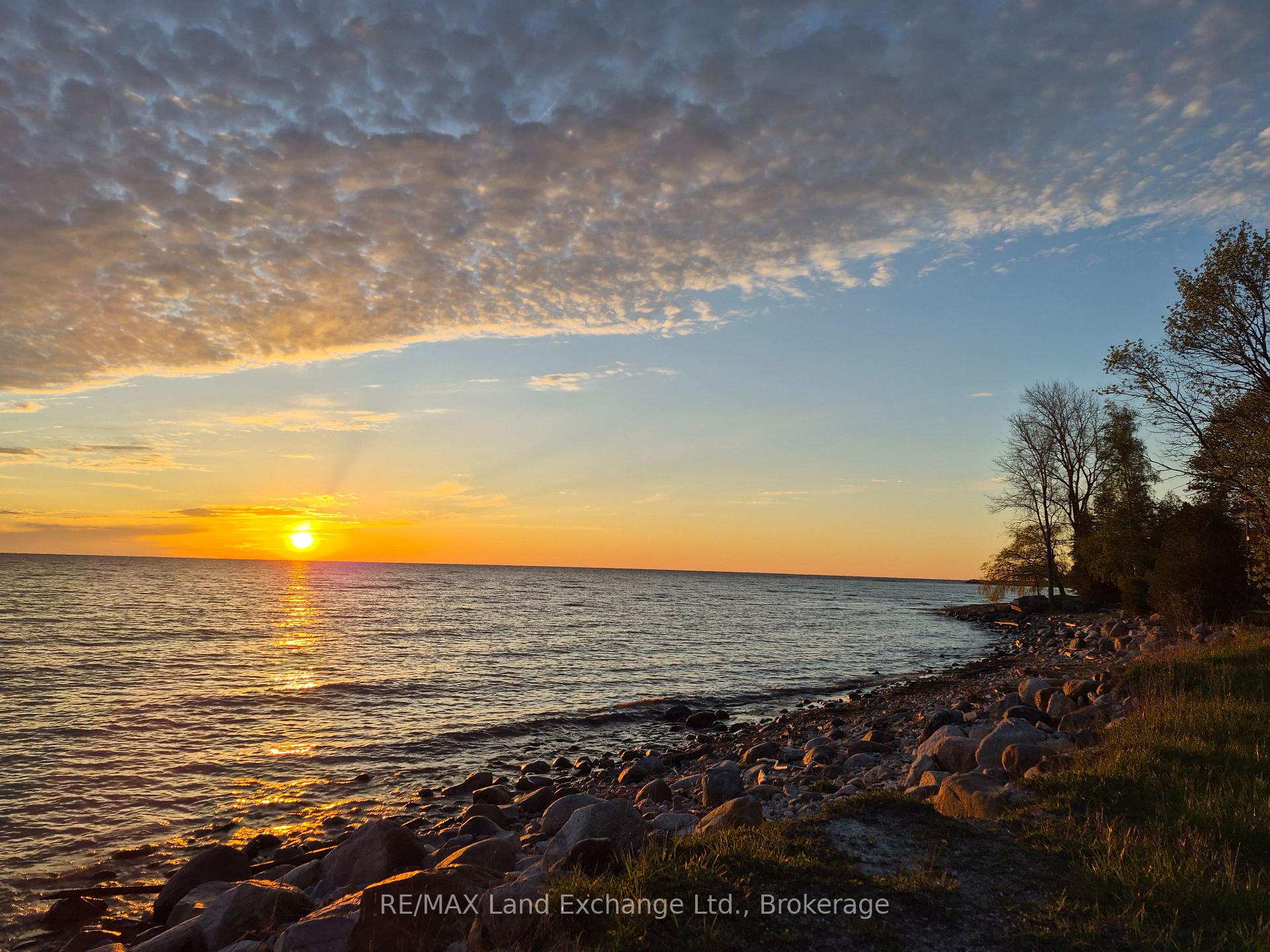 Photo 43 of 213 Huron Road, Huron-Kinloss — HOMEH