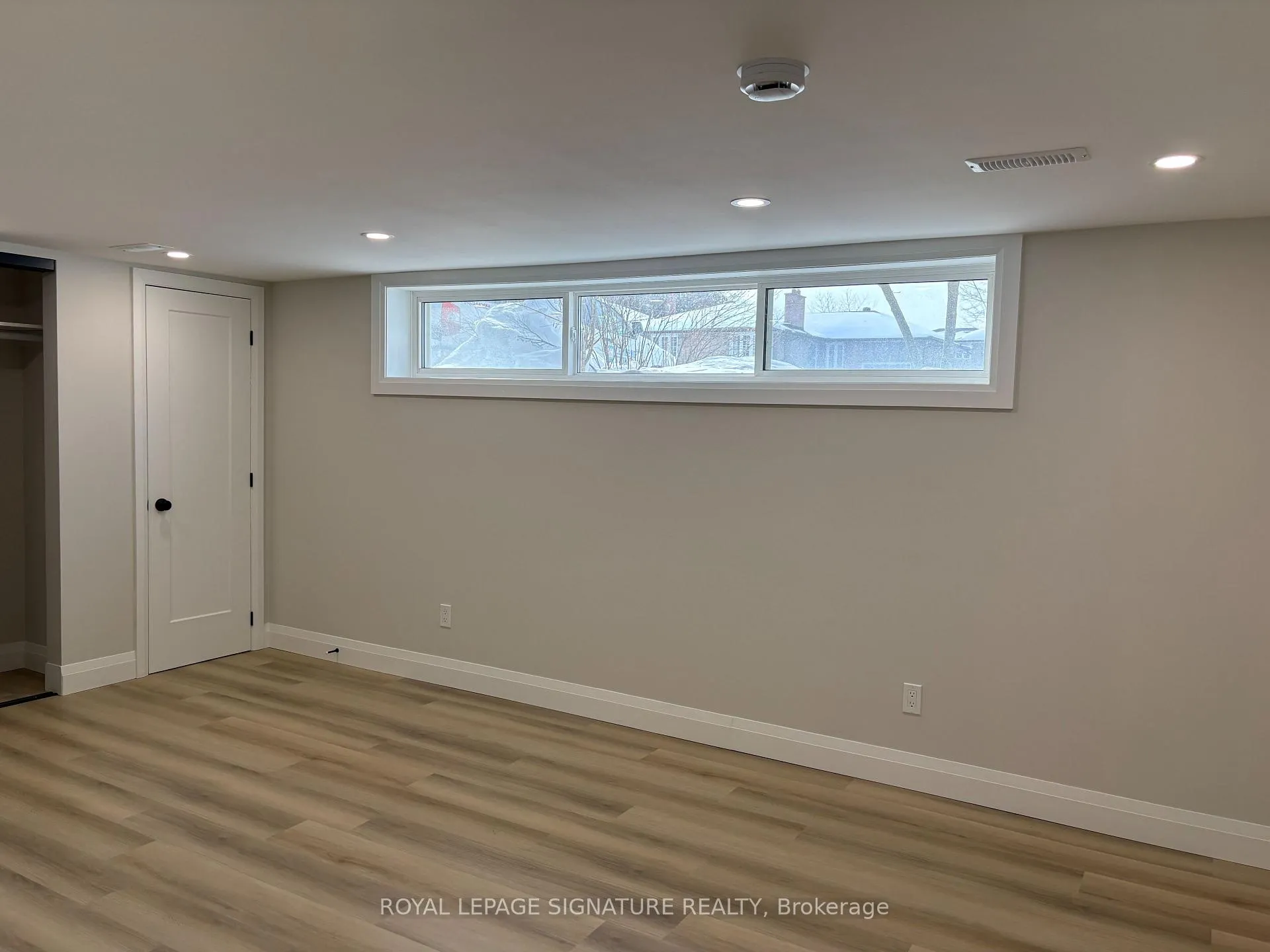 Photo 4 of Unit Shared Basement, 9 Breadner Drive, Etobicoke, Willowridge-Martingrove-Richview — HOMEH
