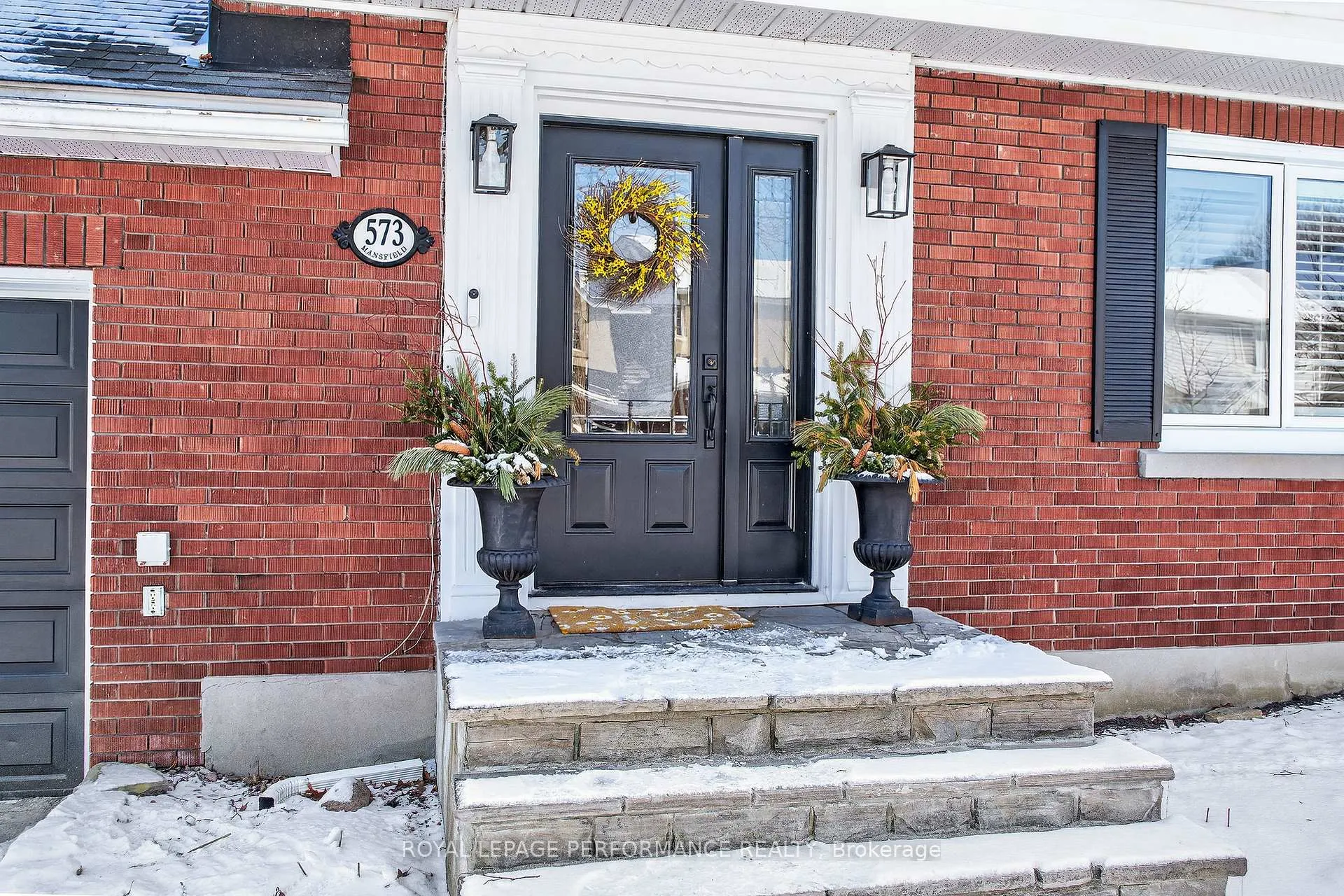 Photo 4 of 573 Mansfield Avenue, Ottawa, McKellar/Highland — HOMEH