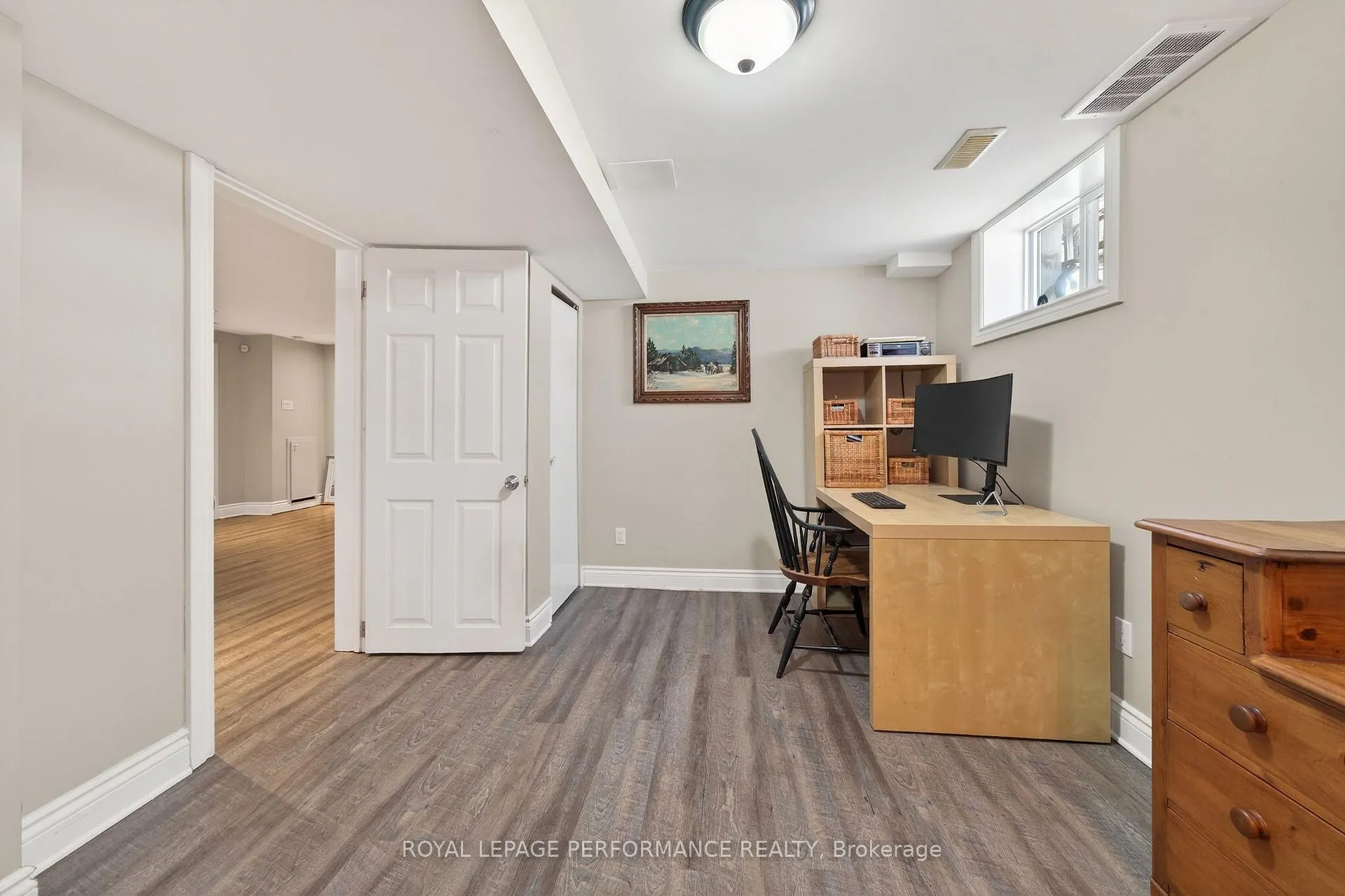 Photo 33 of 573 Mansfield Avenue, Ottawa, McKellar/Highland — HOMEH