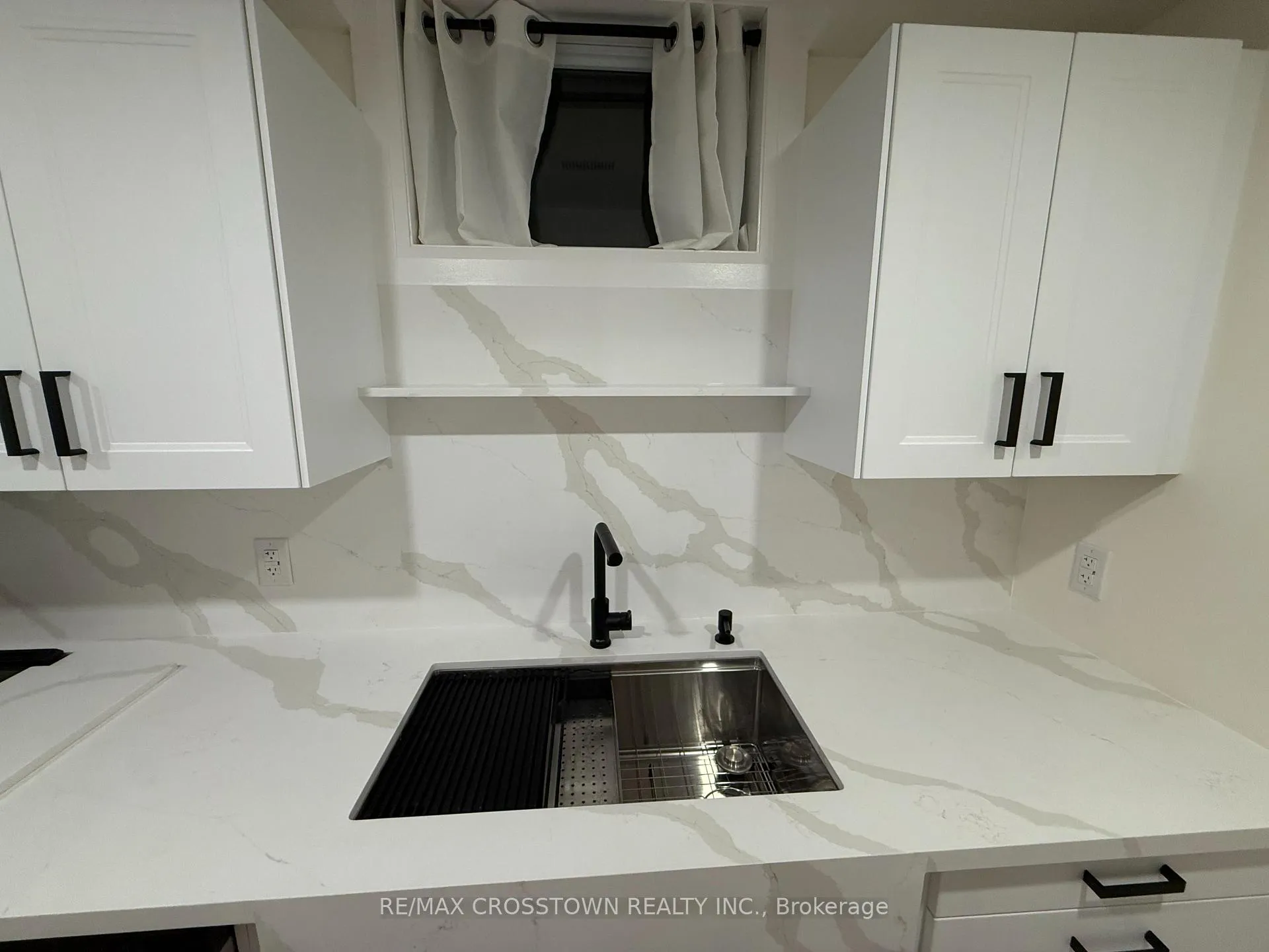 Photo 6 of Unit Lower, 14 Marshall Crescent, Essa, Baxter — HOMEH