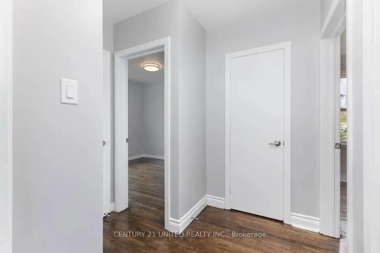 Photo 10 of Unit B, 1275 Clonsilla Avenue, Peterborough, Town Ward 3 — HOMEH
