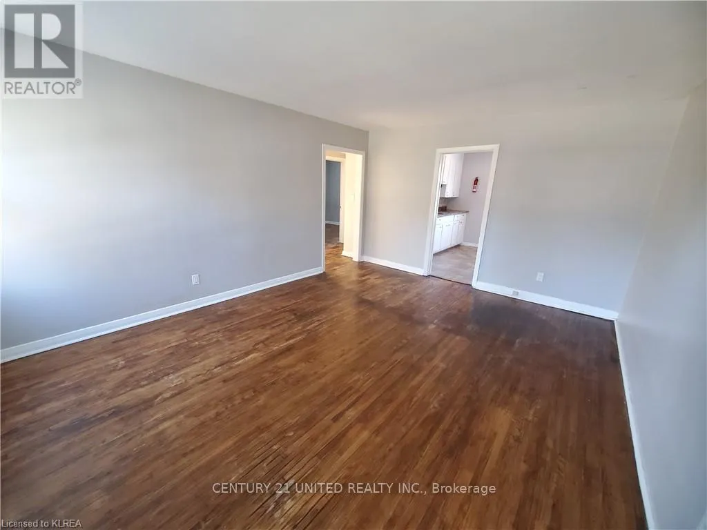 Photo 8 of Unit B, 1269 Clonsilla Avenue, Peterborough, Town Ward 3 — HOMEH