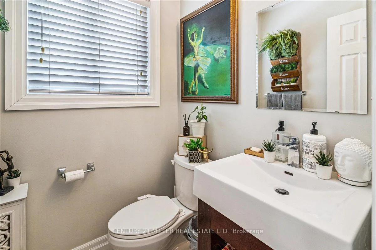 Photo 13 of 2382 Towne Boulevard, Oakville, River Oaks — HOMEH