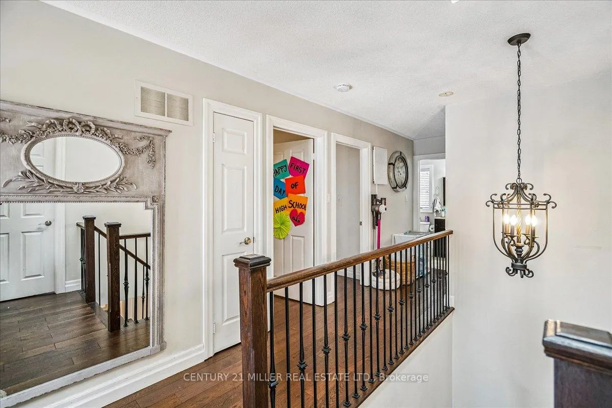 Photo 15 of 2382 Towne Boulevard, Oakville, River Oaks — HOMEH