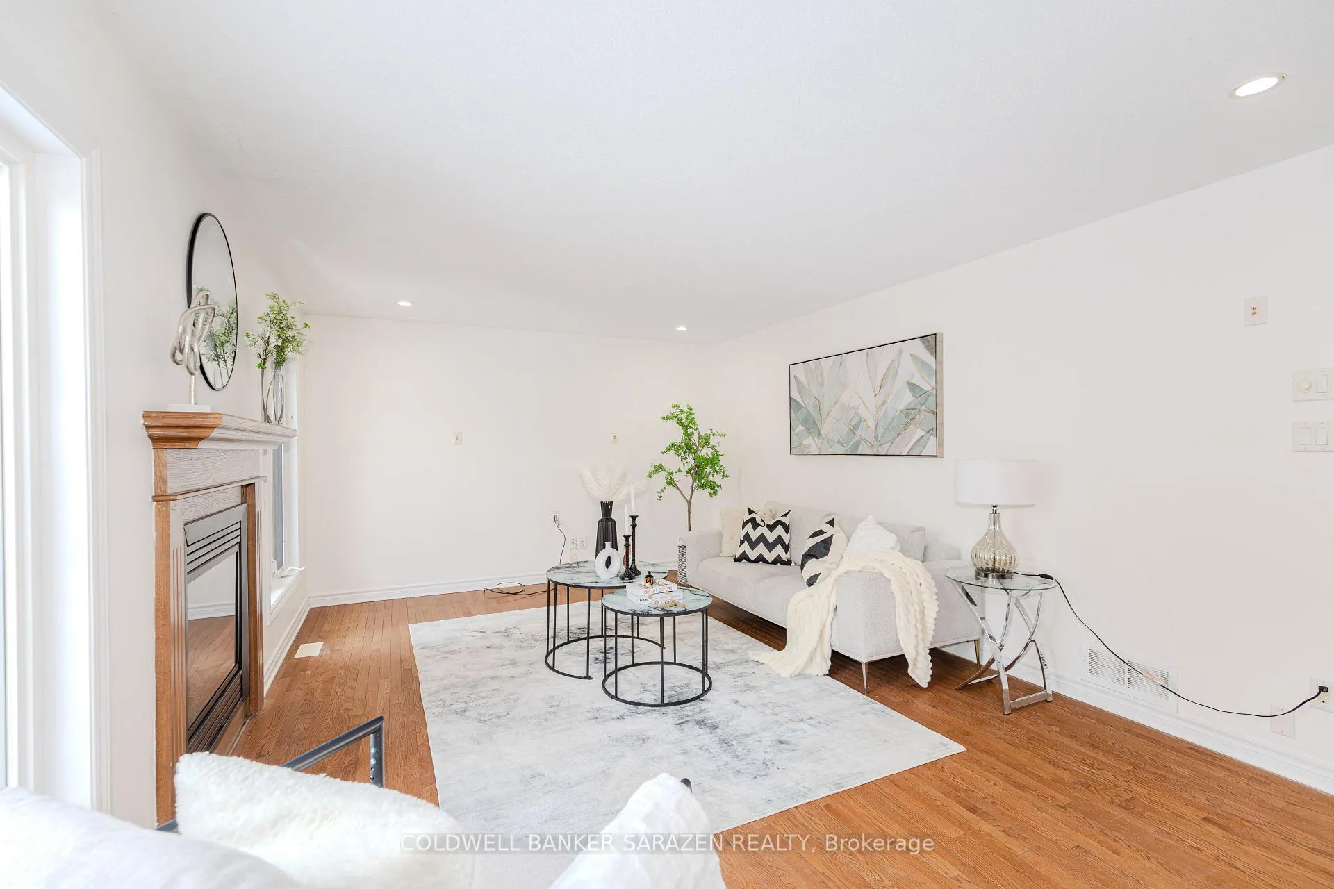 Photo 20 of 852 Taradale Drive, Ottawa, Barrhaven - Strandherd — HOMEH