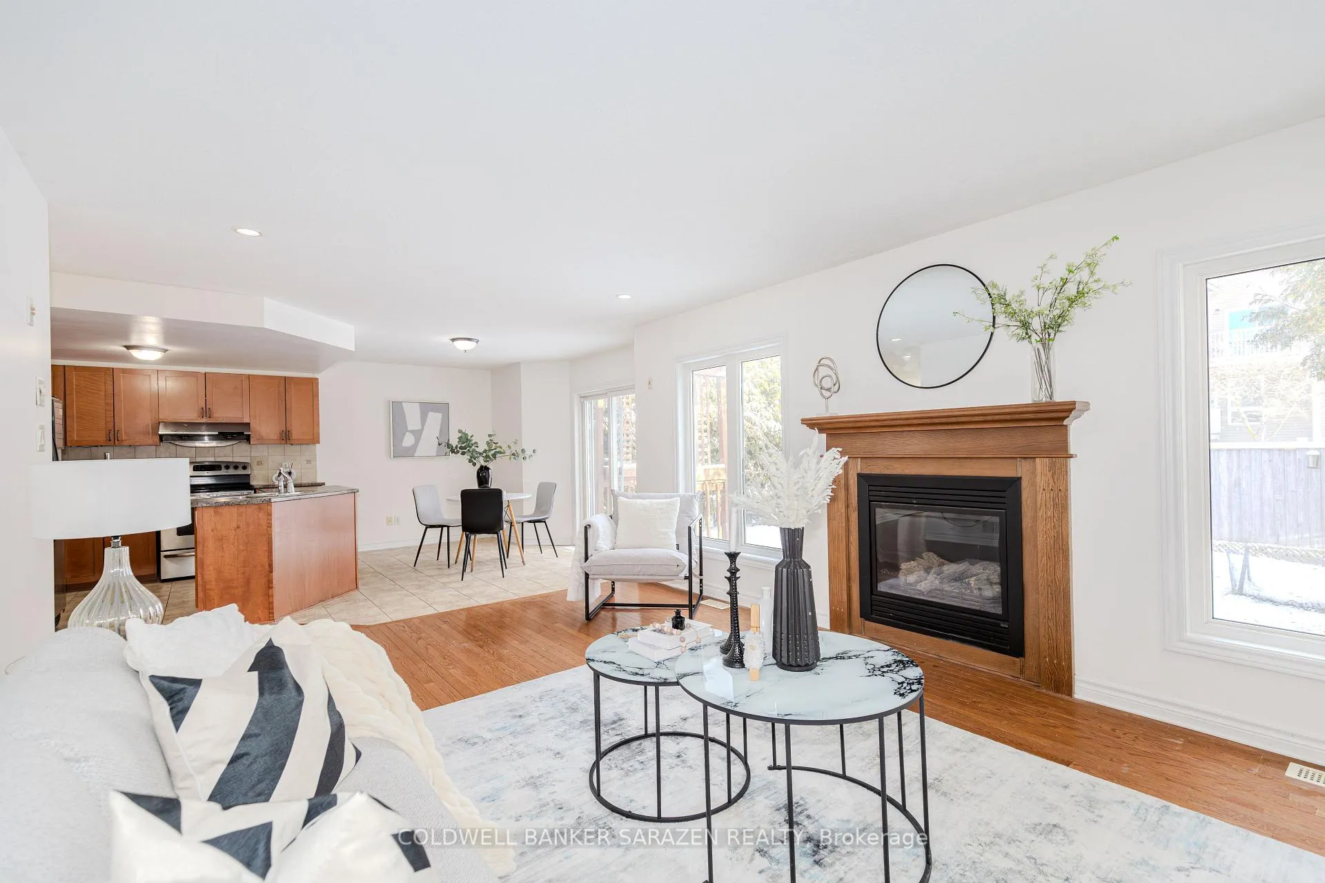Photo 23 of 852 Taradale Drive, Ottawa, Barrhaven - Strandherd — HOMEH