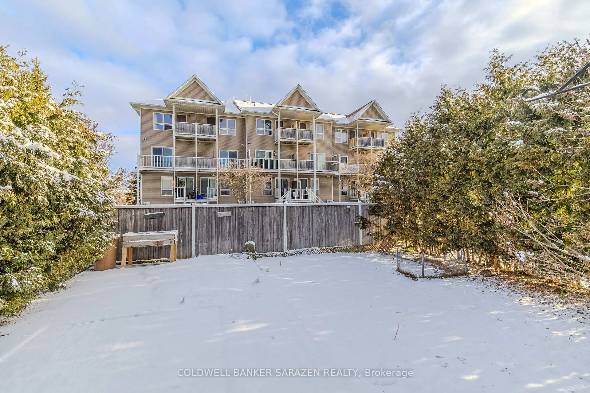 Photo 24 of 852 Taradale Drive, Ottawa, Barrhaven - Strandherd — HOMEH