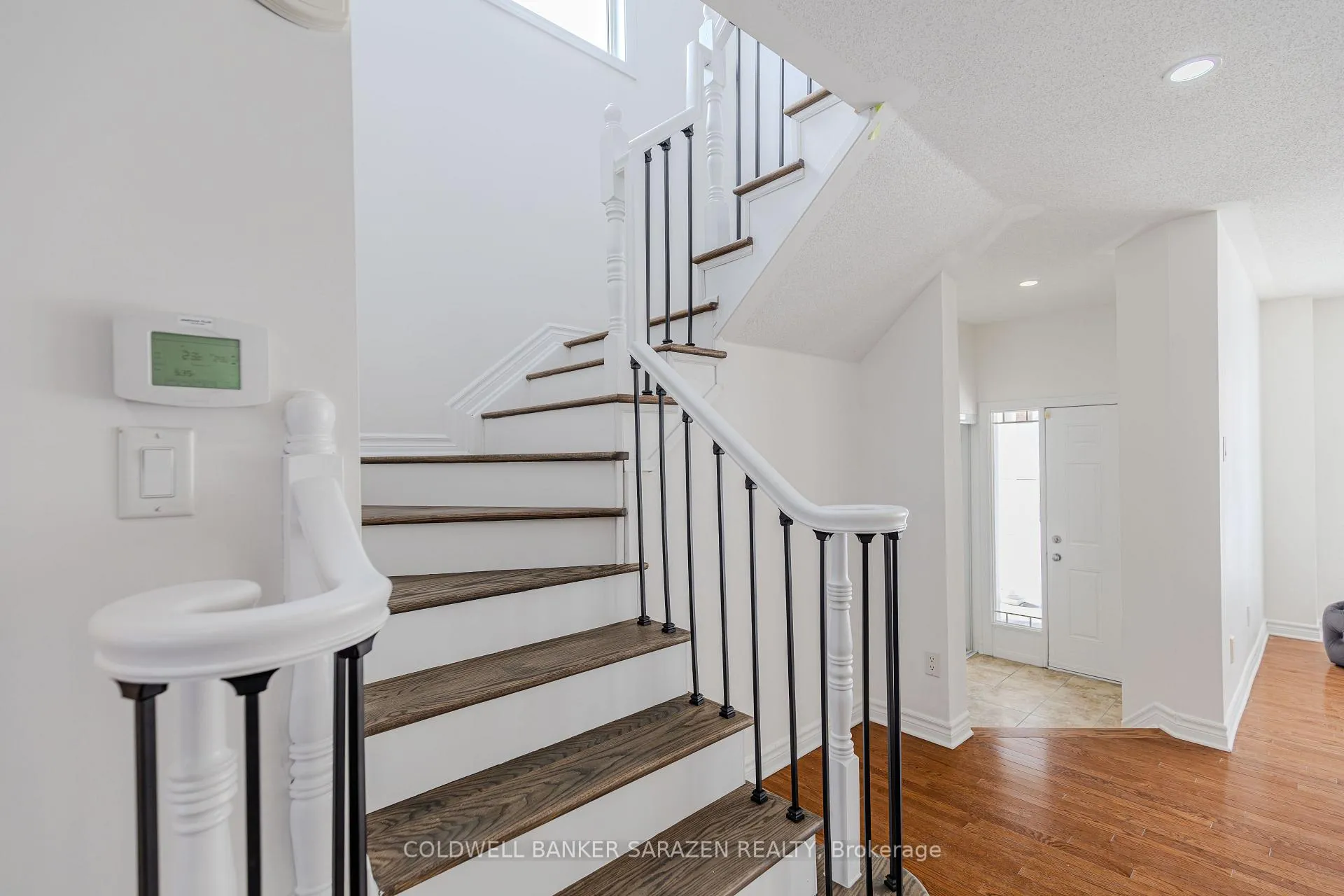 Photo 26 of 852 Taradale Drive, Ottawa, Barrhaven - Strandherd — HOMEH