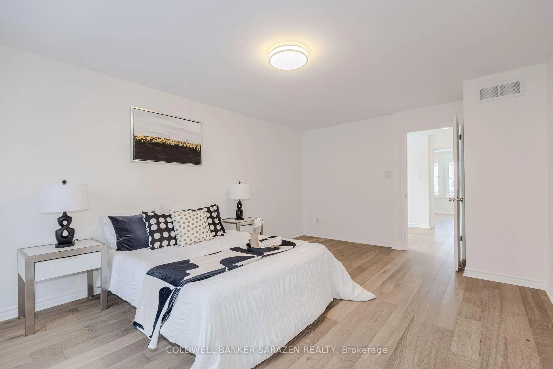 Photo 30 of 852 Taradale Drive, Ottawa, Barrhaven - Strandherd — HOMEH