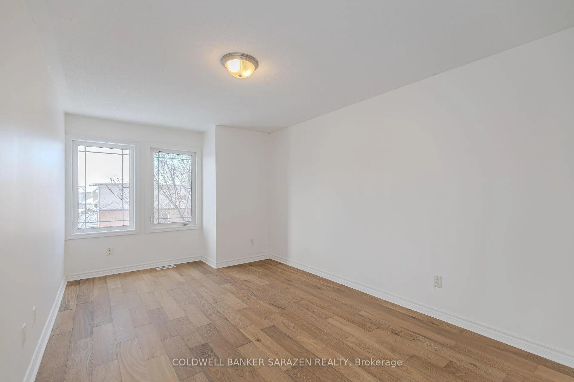Photo 35 of 852 Taradale Drive, Ottawa, Barrhaven - Strandherd — HOMEH
