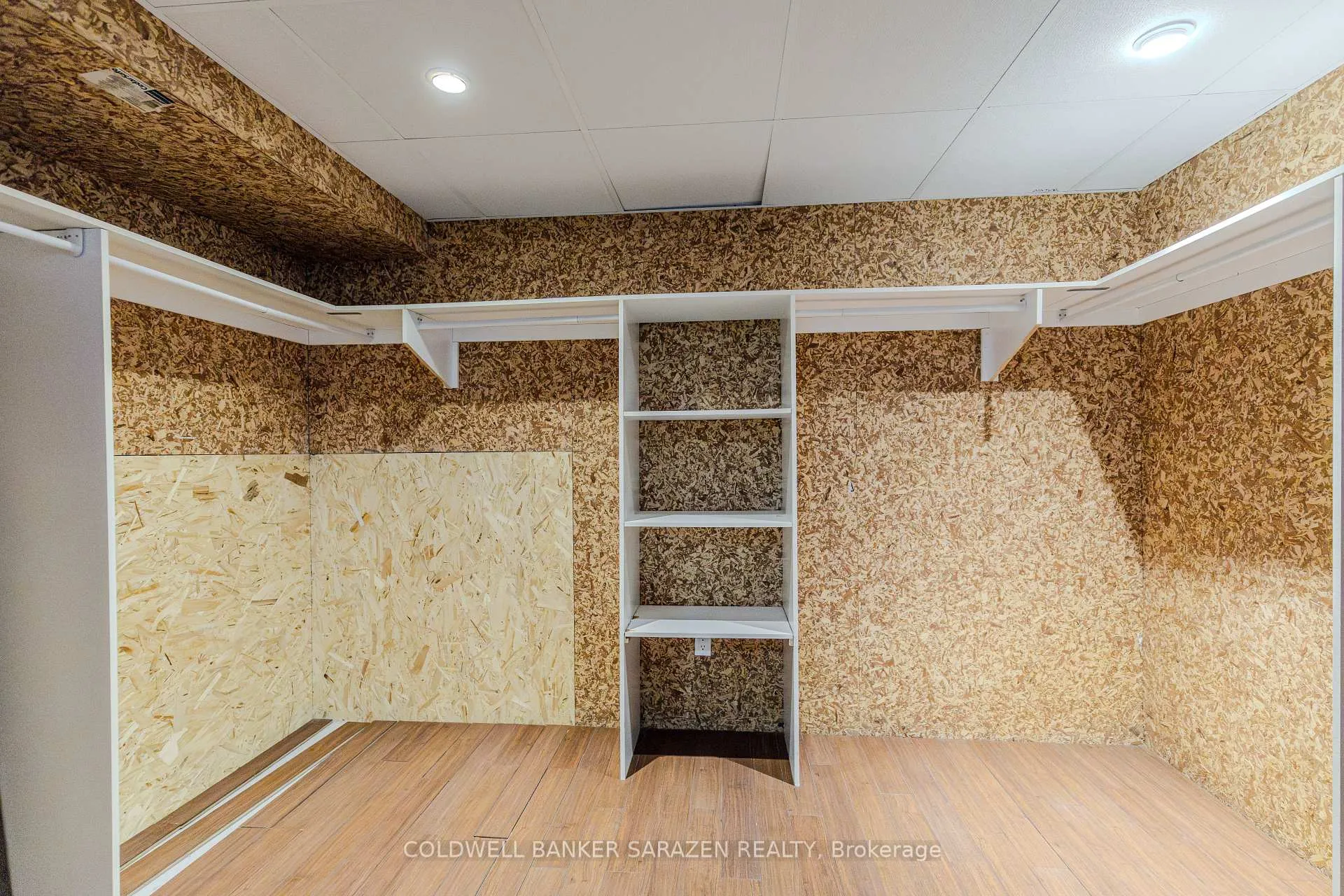 Photo 44 of 852 Taradale Drive, Ottawa, Barrhaven - Strandherd — HOMEH