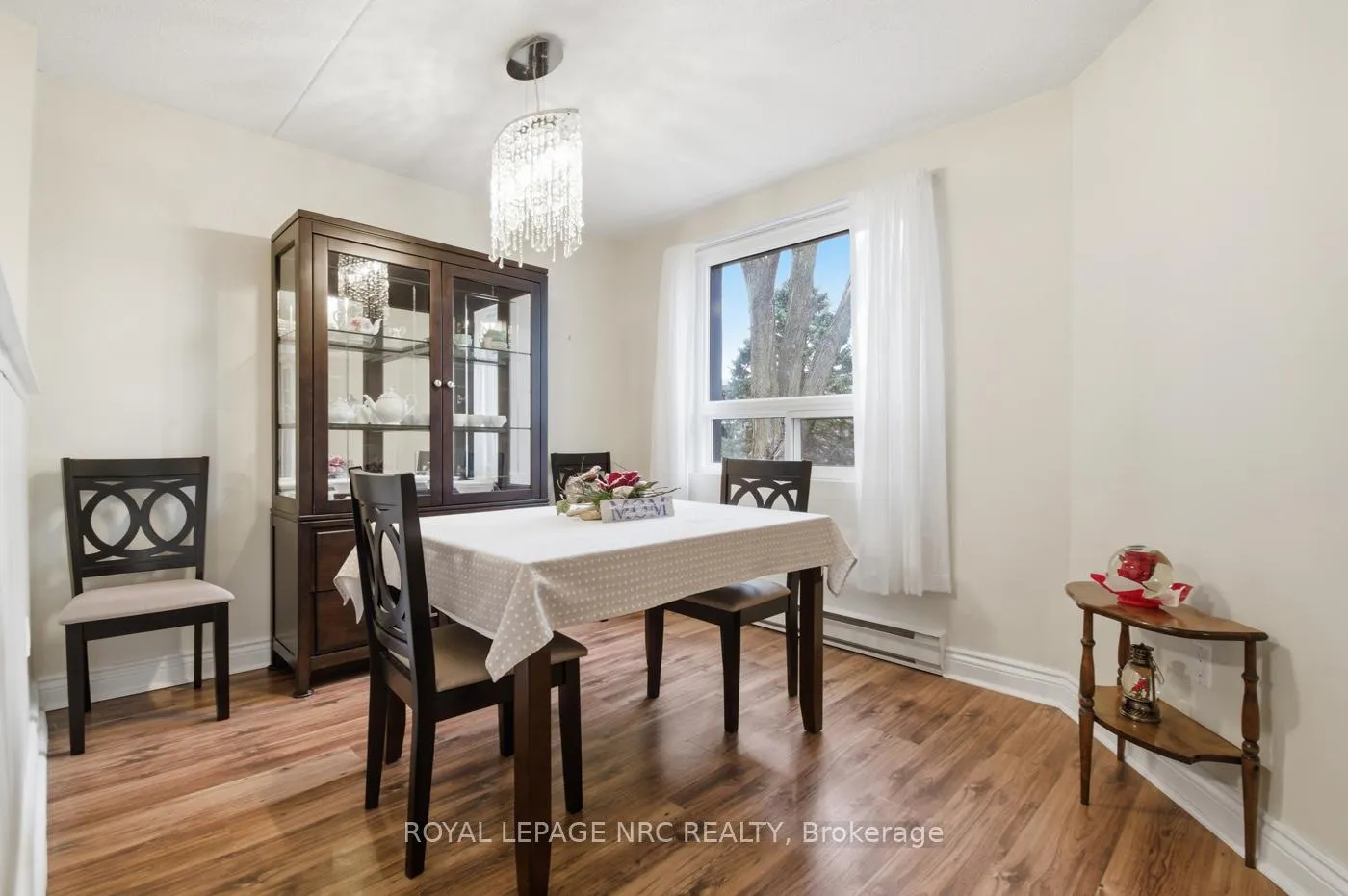 Photo 7 of Unit 217, 4658 Drummond Road, Niagara Falls, Cherrywood — HOMEH