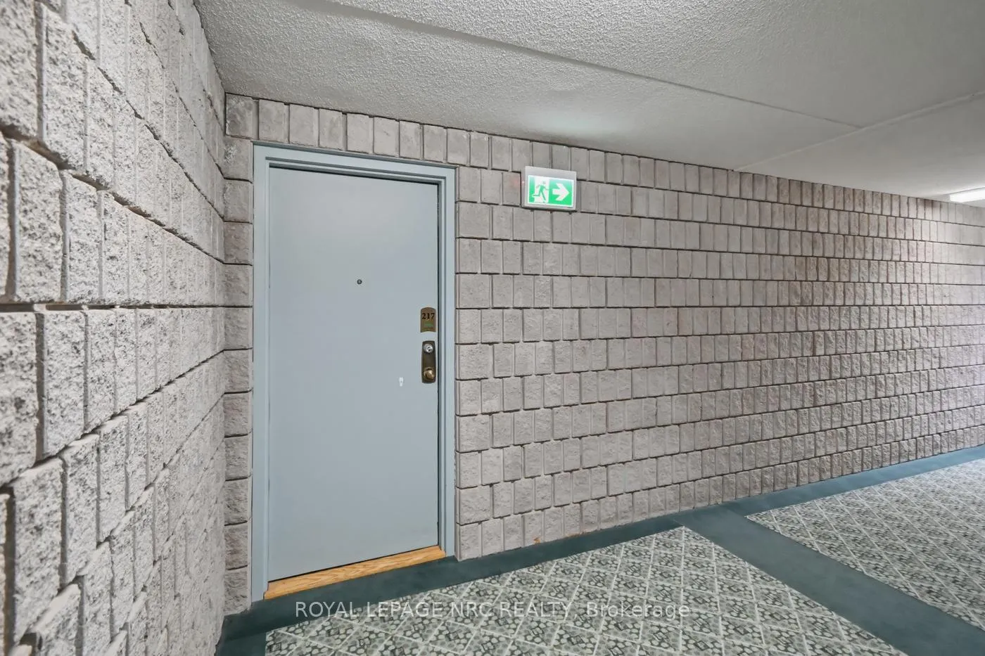 Photo 16 of Unit 217, 4658 Drummond Road, Niagara Falls, Cherrywood — HOMEH