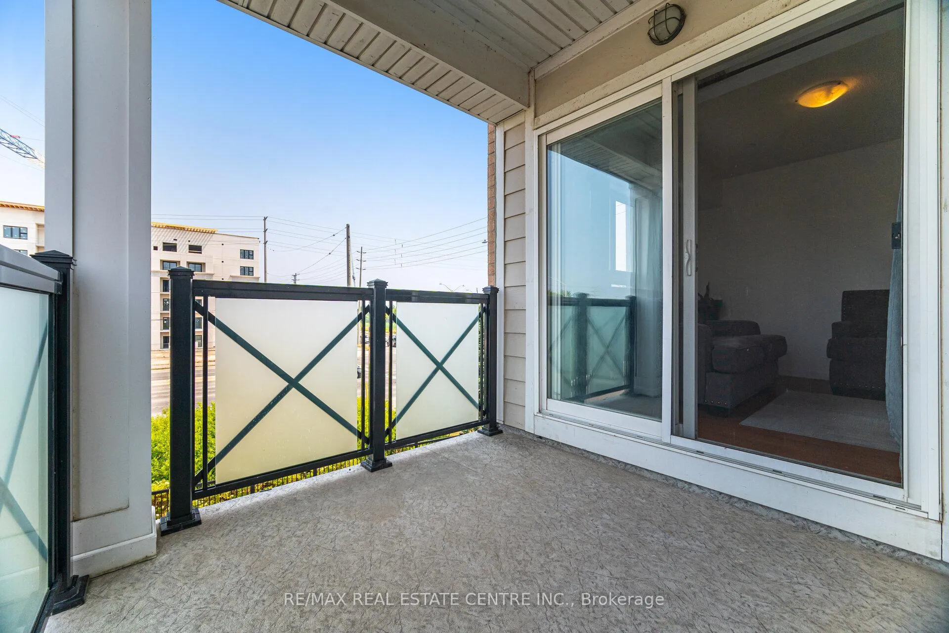 Photo 31 of Unit 203, 1005 Nadalin Heights, Milton, Willmott — HOMEH
