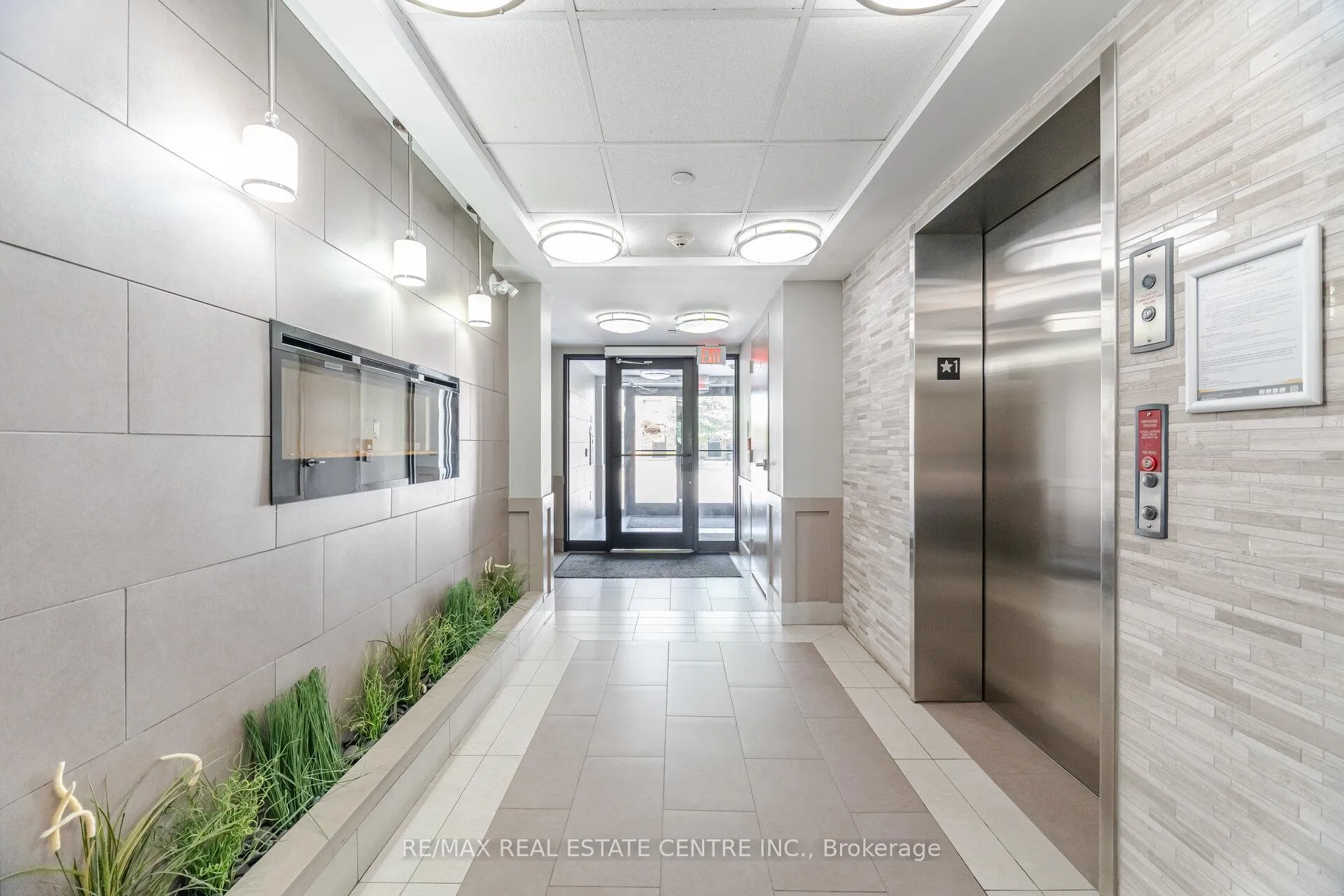 Photo 35 of Unit 203, 1005 Nadalin Heights, Milton, Willmott — HOMEH
