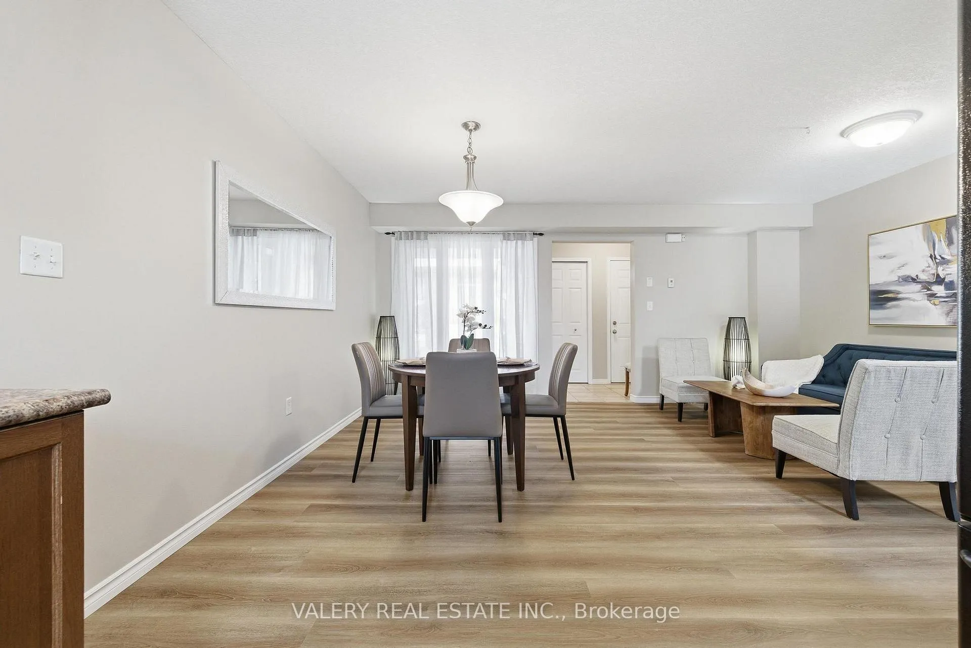 Photo 15 of 73 Brookfield Crescent, Kitchener — HOMEH