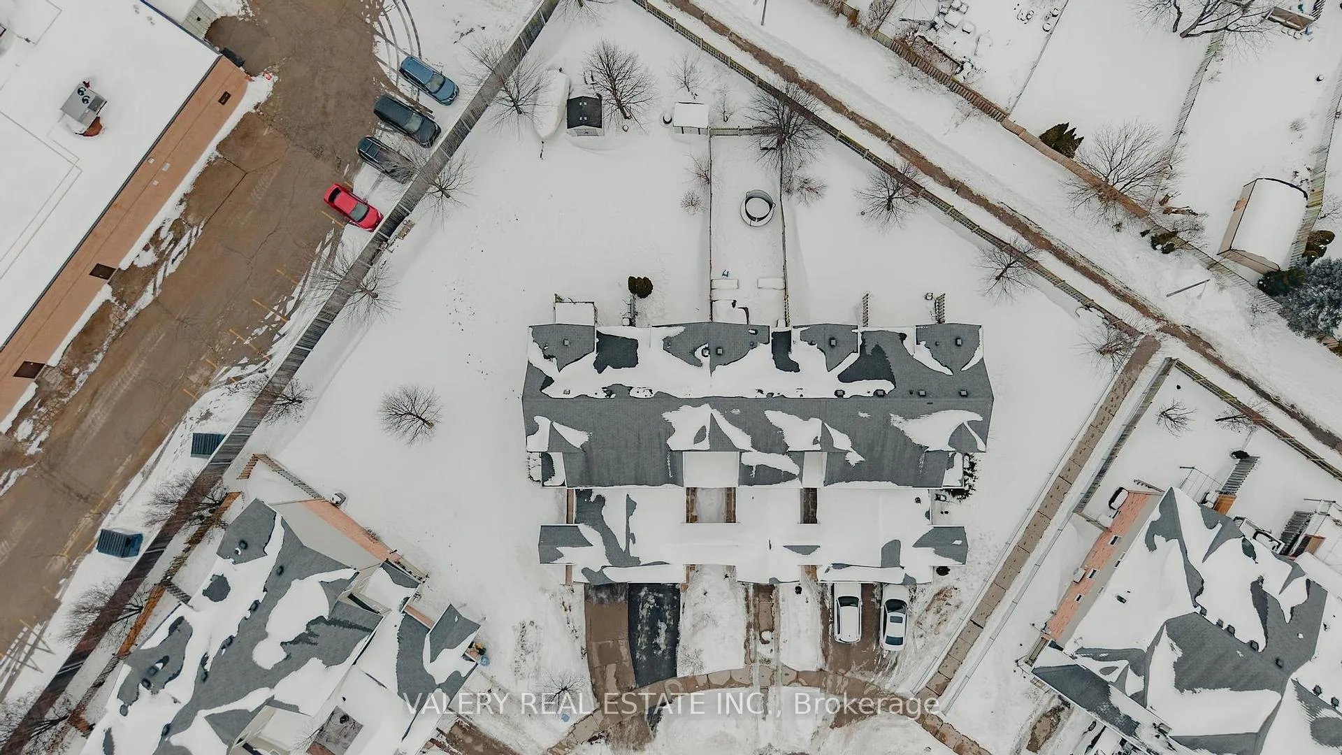 Photo 31 of 73 Brookfield Crescent, Kitchener — HOMEH