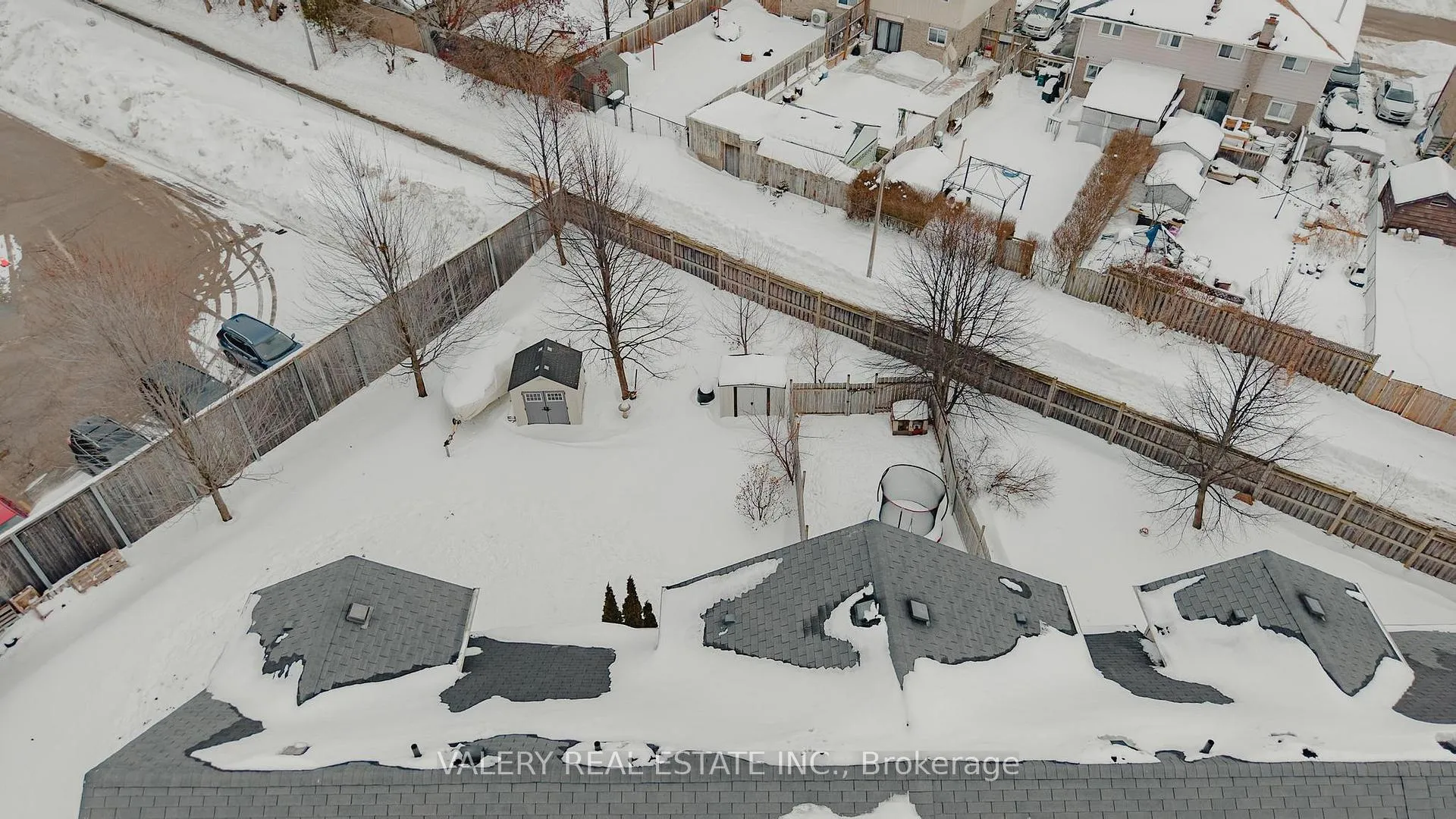 Photo 32 of 73 Brookfield Crescent, Kitchener — HOMEH