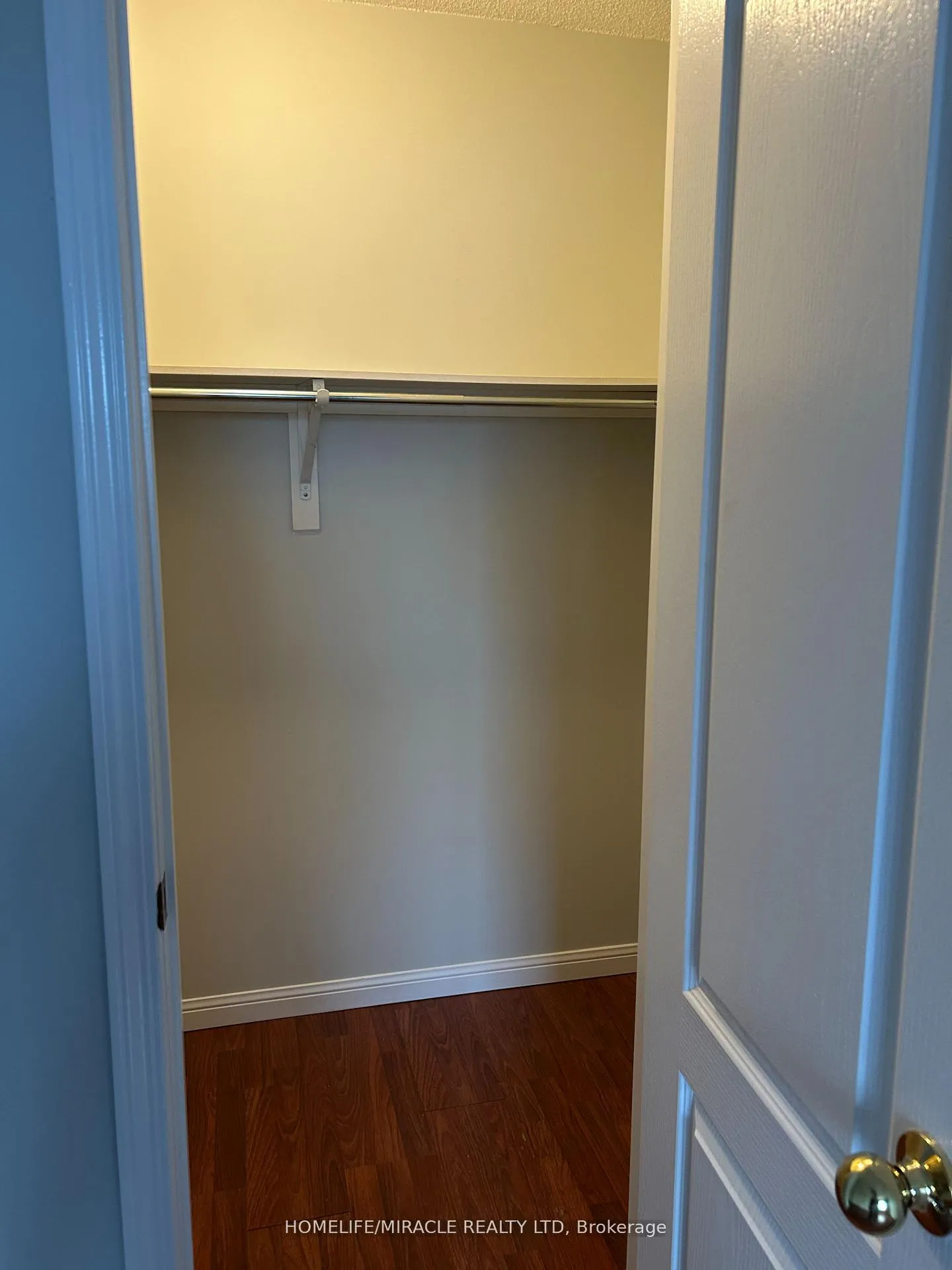 Photo 8 of Unit 19, 250 Richvale Drive, Brampton, Heart Lake East — HOMEH